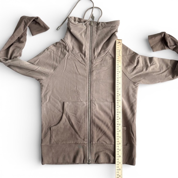 Faith Connexion Embellished Zip Jacket – XS – “Love Deeper” Seahorse Design – Gr - Picture 11 of 12